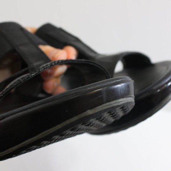 COLE HAAN Black Chunky Patent Leather Sandal 9 - Picture 11 of 12